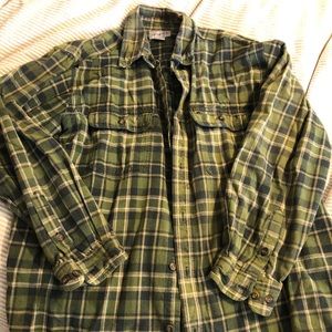 Men’s carhart flannel